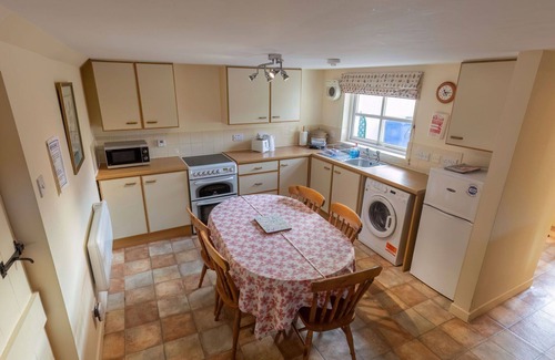 South Galson House | Beautiful apartment in villa for 6 people with WIFI and TV