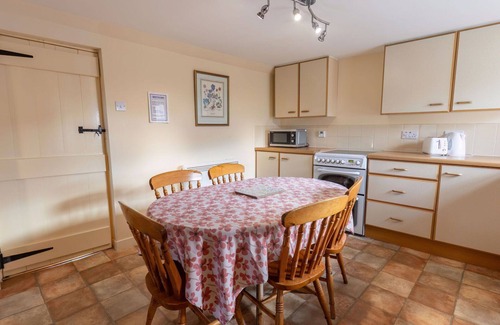 South Galson House | Beautiful apartment in villa for 6 people with WIFI and TV