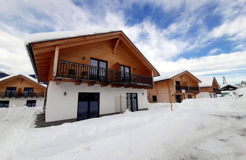 Jenig House | Beautiful apartment in villa for 6 people with WIFI, TV, terrace, pets allowed and panoramic view