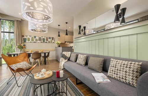 Hattigny House | Beautiful apartment in villa for 4 people with WIFI, pool, hot tub, TV and terrace