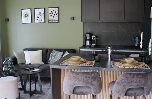 Ossiach House | Beautiful apartment in villa for 2 guests with WIFI, A/C, TV and terrace