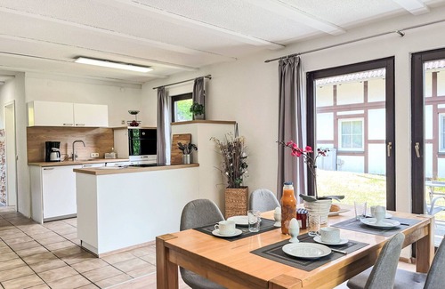 Frankenau House | Beautiful apartment in villa for 3 guests with WIFI, TV and terrace