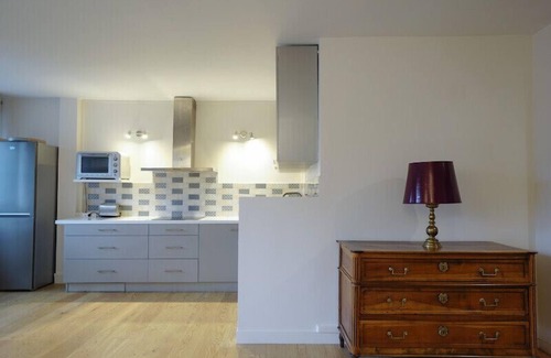 Suresnes Apartment | Beautiful Apartment In Levallois