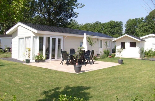 Municipality of Arnhem House | Beautiful apartment in villa for 6 people with WIFI, pool, TV and terrace
