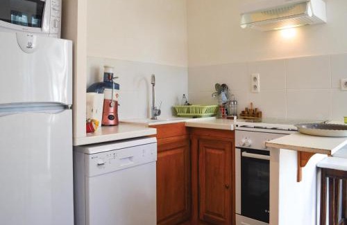 Sollacaro Apartment | Beautiful Apartment In Sollacaro