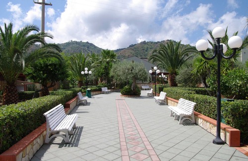 Mazzaforno Apartment | Beautiful apartment for 5 people in residence