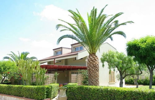 Mazzaforno Apartment | Beautiful apartment for 5 people in residence