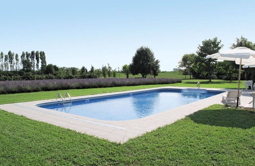 Povoletto House | Beautiful apartment in villa for 4 people with A/C, pool, WIFI, TV and terrace