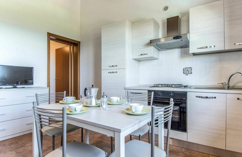 Riparbella Apartment | Beautiful apartment for 4 guests with pool, TV, terrace and pets allowed
