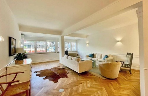 Lisbon Old Town Apartment | Beautiful Apartment: Lisbon's Historic Center - Prime Location, Modern Comforts