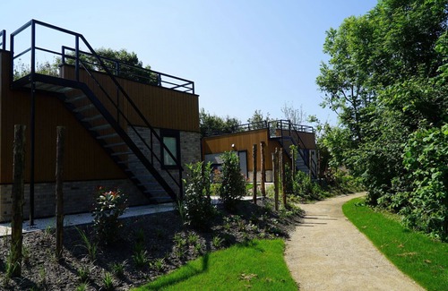 Vleteren House | Beautiful apartment in villa for 6 guests with WIFI, TV and terrace