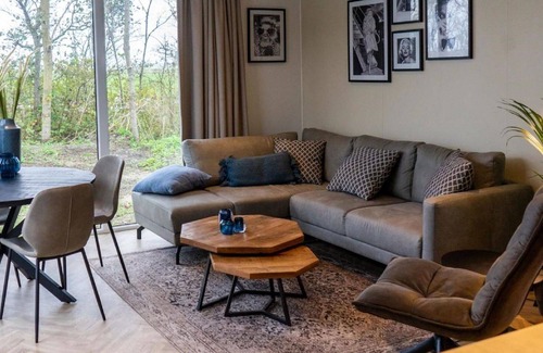 Sint Jansklooster House | Beautiful apartment in villa for 4 people with WIFI, TV, terrace and parking