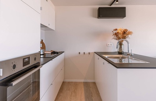 Mariakerke Apartment | Beautiful apartment with sea view on top location