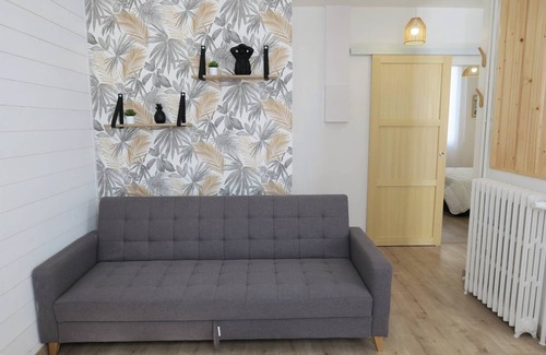 Tregastel Apartment | Beautiful apartment with WIFI 400m from the beach in the center of TREGASTEL