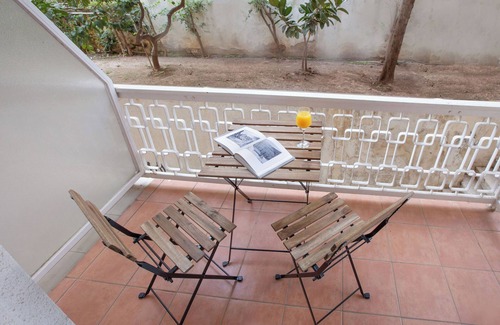 Palaio Faliro Apartment | Beautiful apt near the sea by GHH