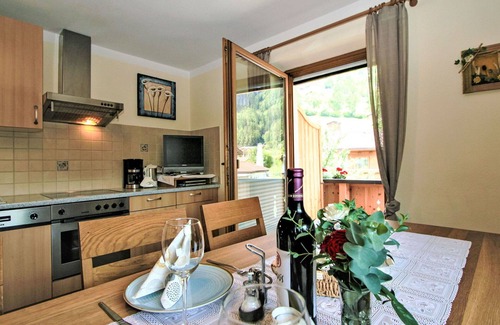 Ramsau im Zillertal Apartment | Beautiful apartment for 6 people with WIFI, TV and balcony