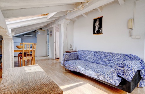 Hondarribia House | Beautiful attic in Hondarribia|Center|5 Pax|, I.R. Properties
