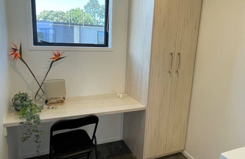 Avondale House | Beautiful Auckland 1 Bed 1 Bath