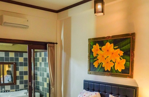 Kediri Villa | Beautiful Authentic Balinese Villa, with "homey" feeling.