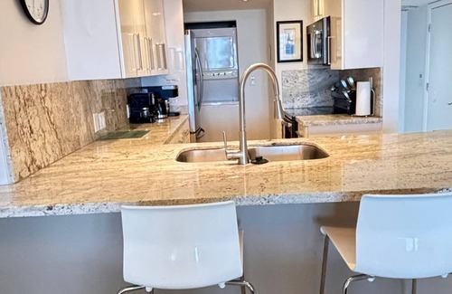 Downtown Miami Apartment | Beautiful BAY VIEW Apt, 2/2br 1100sqf