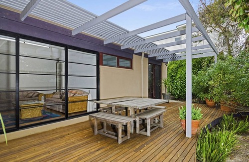 Point Lonsdale House | Beautiful Bayviews - Point Lonsdale