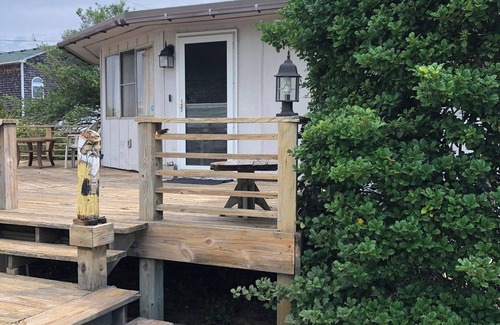 Kill Devil Hills Cottage | Beautiful Beach Cottage, comfortable, centrally located.