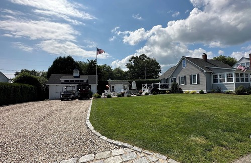 Old Lyme Cottage | Beautiful Beach cottage that you will not want to leave.