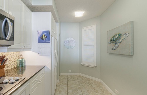 Navarre Beach Condo | Beautiful beach front condo!