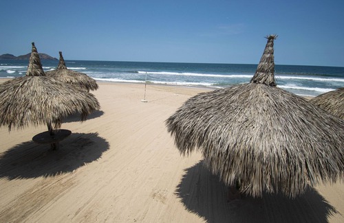 Cerritos Villa | Beautiful Beach Villa 41 - Walk to the beach in seconds