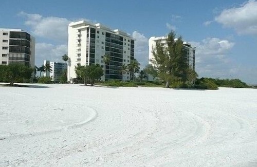 Fort Myers Beach Condo | Beautiful Beachfront Corner Unit Condo on Quiet South End - Breathtaking Views!