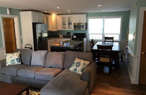 Wells Beach House | Beautiful Beachfront Home on Wells Beach