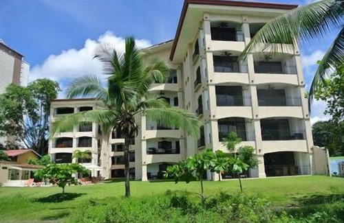 Barrio Los Faroles Condo | Beautiful Beachfront Ocean View Condo
