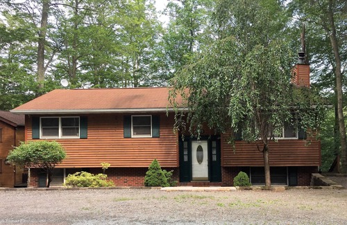 Wallenpaupauk Lake Estates House | Beautiful Beaver Lake Front Getaway