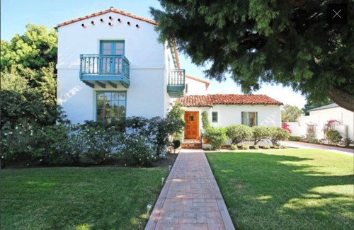 Coronado House | Beautiful bedroom with private bathroom in charming Coronado.