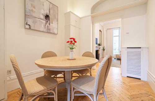 Belgravia Apartment | Beautiful Belgravia by UnderTheDoormat