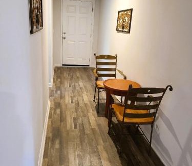 Indian Trails House | Beautiful Bracken Ln Bungalow