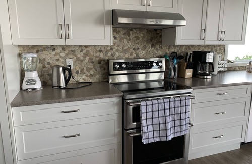 Courtenay House | Beautiful Brand New Oceanfront Home - Comox Valley