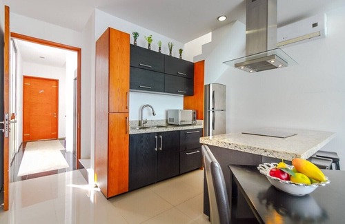 Luis Donaldo Colosio Condo | Beautiful Bright 2BR Penthouse