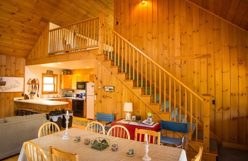 North Pole Cabin | BEAUTIFUL CABIN NEAR WHITEFACE WITH FIRE PIT AND WRAP AROUND PORCH