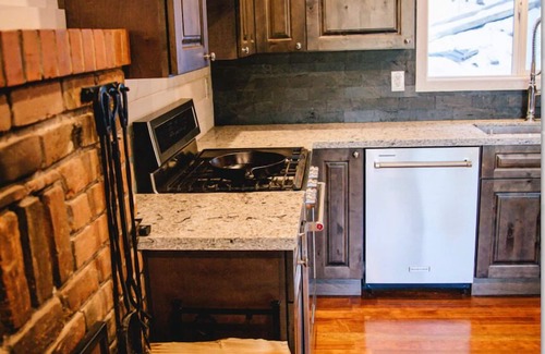 Greer Cabin | Beautiful Cabin on Wiltbank St. in Greer, AZ