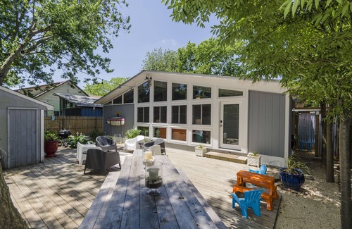 Ann Acres House | Beautiful California Style House 2 Blocks to the Beach. Walk to Dewey & Rehoboth