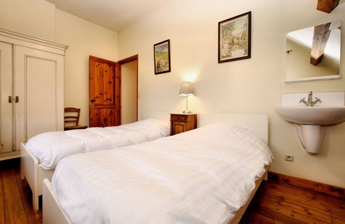Spa Villa | Beautiful castle house in Spa with spacious garden