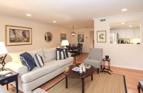 Epworth Acres House | Beautiful Centrally Located Getaway