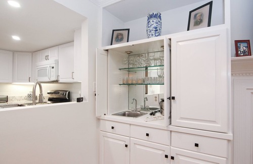 Epworth Acres House | Beautiful Centrally Located Getaway