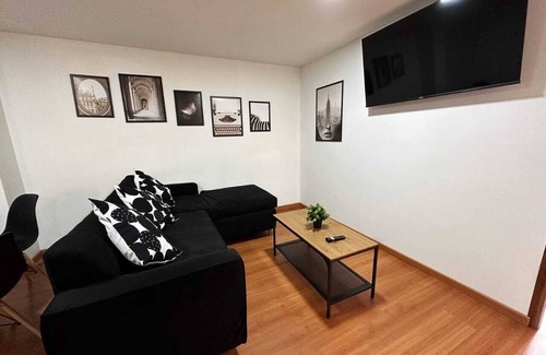 Chapinero Apartment | Beautiful Central Three-bedroom Apartment in Bogotá
