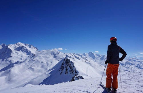 Le Bettaix Ski Chalet | Beautiful chalet Snow Angel -150m from the lift