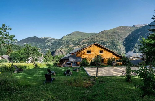 Mont-de-Lans Ski Chalet | Beautiful chalet in Mont de Lans
