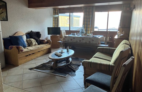 Courchevel Apartment | Beautiful chalet-style apartment