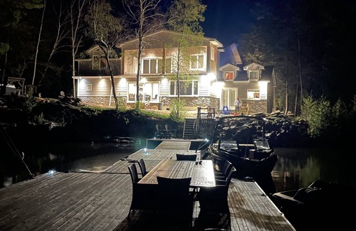 North Kawartha Cottage | Beautiful Chandos Laken