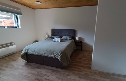 Jarvenpaa House | Beautiful Clean & Cosy studio near the center of Helsinki/ Pet Friendly